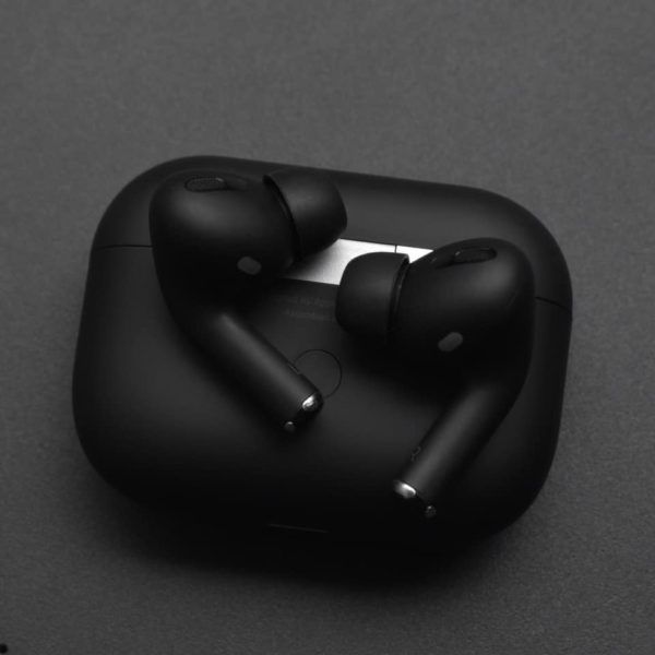 AirPods Pro (2nd Generation) β Now in Sleek Black