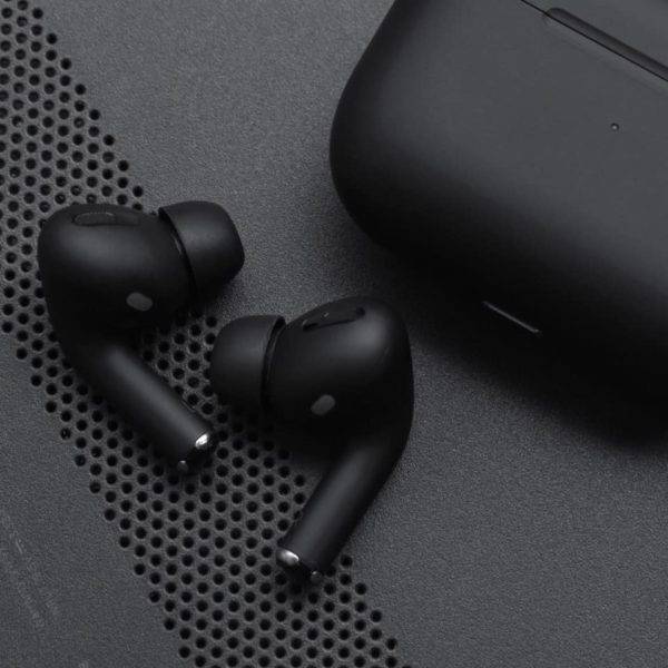 AirPods Pro (2nd Generation) – Now in Sleek Black